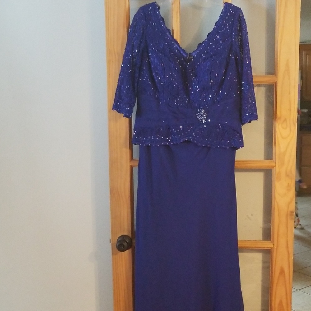 Formal/Mother of the bride dress